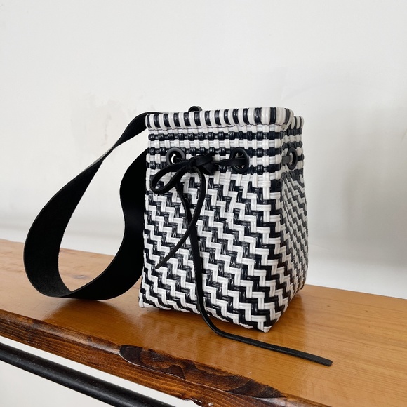 Bucket Bag - Picture 2 of 2